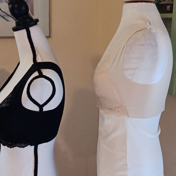 NWOT Bra Bundle - Picture 2 of 7